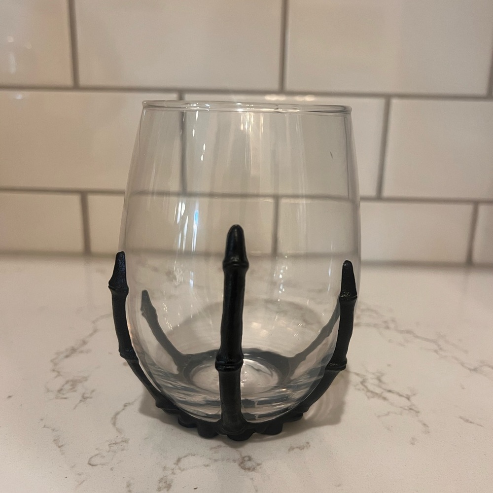 Clear Stemless Wine Glass with black skeleton hand